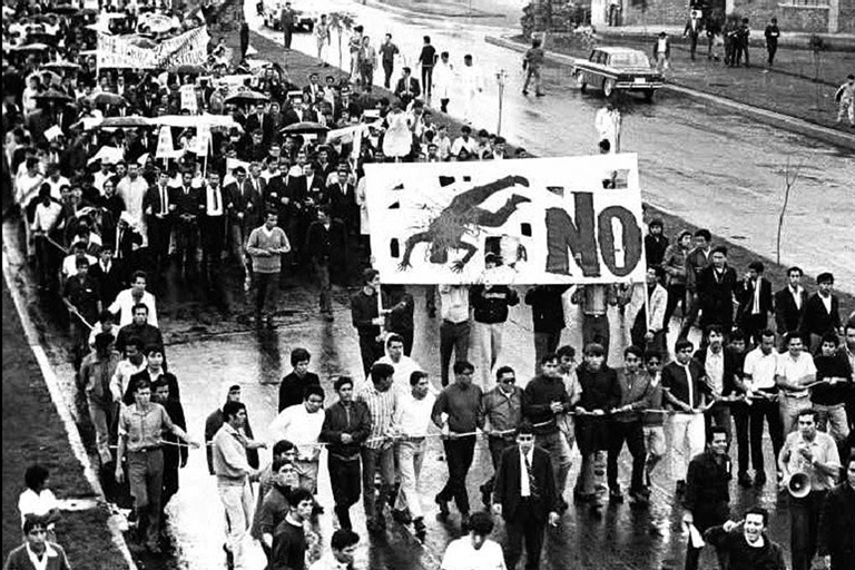 Nace El Consejo Nacional De Huelga Gaceta Unam 4725