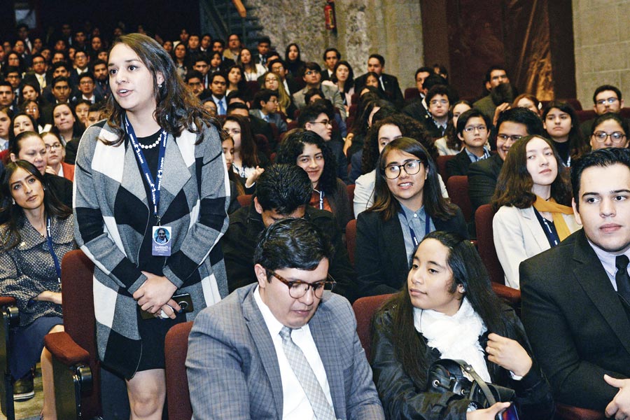 Debate juvenil sobre cambio climático y derechos humanos - Gaceta UNAM