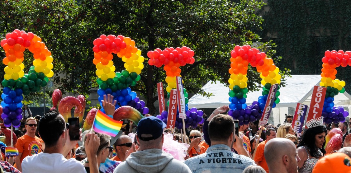 ¿Cuál es el origen del Día del Orgullo LGBTI+ y de la palabra gay